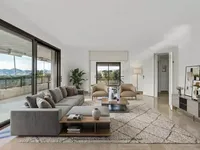 Недвижимость Villa Croix des Gardes: 1