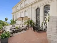 Недвижимость Villa Pointe Croisette: 2