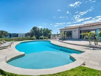 Недвижимость Villa Petit Juas: 10