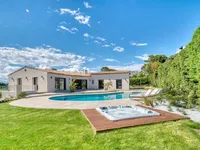 Недвижимость Villa Petit Juas: 12