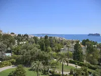 Недвижимость Villa Croix des Gardes: 1