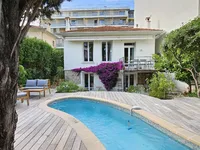 Недвижимость Villa Croix des Gardes: 1