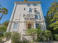 Недвижимость Villa Petit Juas: 1