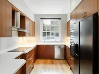 Недвижимость Sydney Street: 18