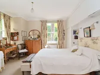 Недвижимость Fawcett Street: 3