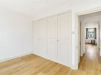 Недвижимость Egerton Gardens: 2