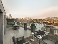 Недвижимость Knights House, Cheval Place, Knightsbridge, London SW7, United Kingdom: 2