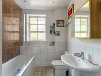 Недвижимость Vicarage Crescent: 3