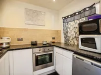 Недвижимость Burnham Close: 12