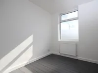 Недвижимость Western Avenue, Acton, 7: 1