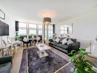 Недвижимость Phoenix Way, Battersea: 1