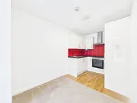 Недвижимость Hillview Gardens: 13