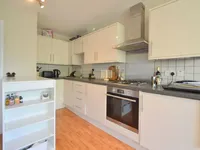 Недвижимость Bolingbroke Grove, Kingsdown Court: 6