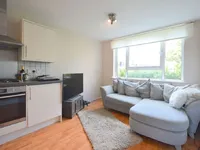 Недвижимость Bolingbroke Grove, Kingsdown Court: 7