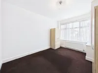 Недвижимость Hillview Gardens: 12