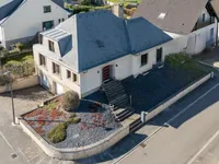 Недвижимость House 4 bedrooms for sale in Kayl: 4
