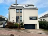Недвижимость House 4 bedrooms for sale in Junglinster: 1