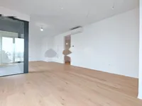 Недвижимость Четырехкомнатная квартира, Шишка: 5