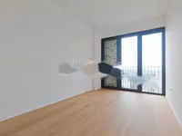 Недвижимость Четырехкомнатная квартира, Шишка: 15