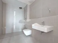 Недвижимость Четырехкомнатная квартира, Шишка: 21