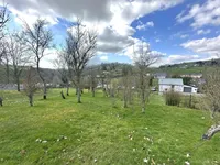 Недвижимость House 4 bedrooms for sale in SurrE: 2
