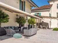 Недвижимость Single house 20 rooms: 11
