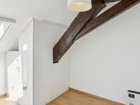 Недвижимость Apartment 2.5 rooms: 5