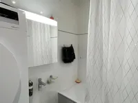 Недвижимость Apartment 3 rooms: 4