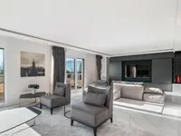 Недвижимость Duplex 8 rooms: 4