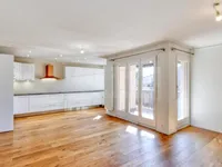 Недвижимость Apartment 5 rooms: 3