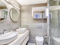 Недвижимость Apartment 5 rooms: 9