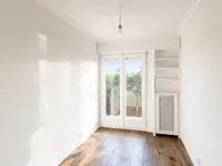 Недвижимость Apartment 5 rooms: 11
