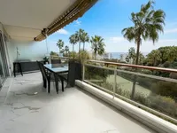Недвижимость Villa Croix des Gardes: 1