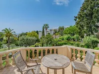 Недвижимость Villa Croix des Gardes: 8