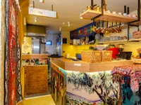 Недвижимость Коммерческое помещение в центре: 4