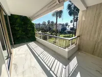 Недвижимость Home Cannes Centre-Ville: 7