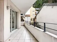 Недвижимость Villa Carnot: 1