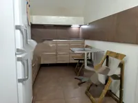 Недвижимость Четырехкомнатная квартира Вич: 3