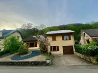 Недвижимость House 4 bedrooms for sale in Reisdorf: 2