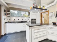 Недвижимость House 4 bedrooms for sale in Reisdorf: 4