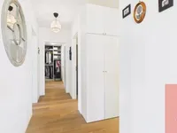 Недвижимость Apartment 5 rooms: 6