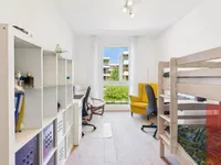 Недвижимость Apartment 5 rooms: 8