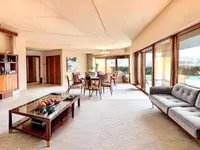 Недвижимость Villa 9 rooms: 5