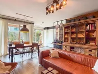 Недвижимость Apartment 4 rooms: 3