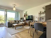 Недвижимость Apartment 4 rooms: 2