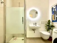 Недвижимость Apartment 4 rooms: 6