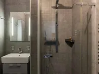 Недвижимость Apartment 4 rooms: 9