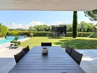 Недвижимость Single house 8 rooms: 1