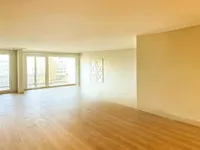 Недвижимость Apartment 7 rooms: 1