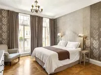 Недвижимость Sloane Court West: 2